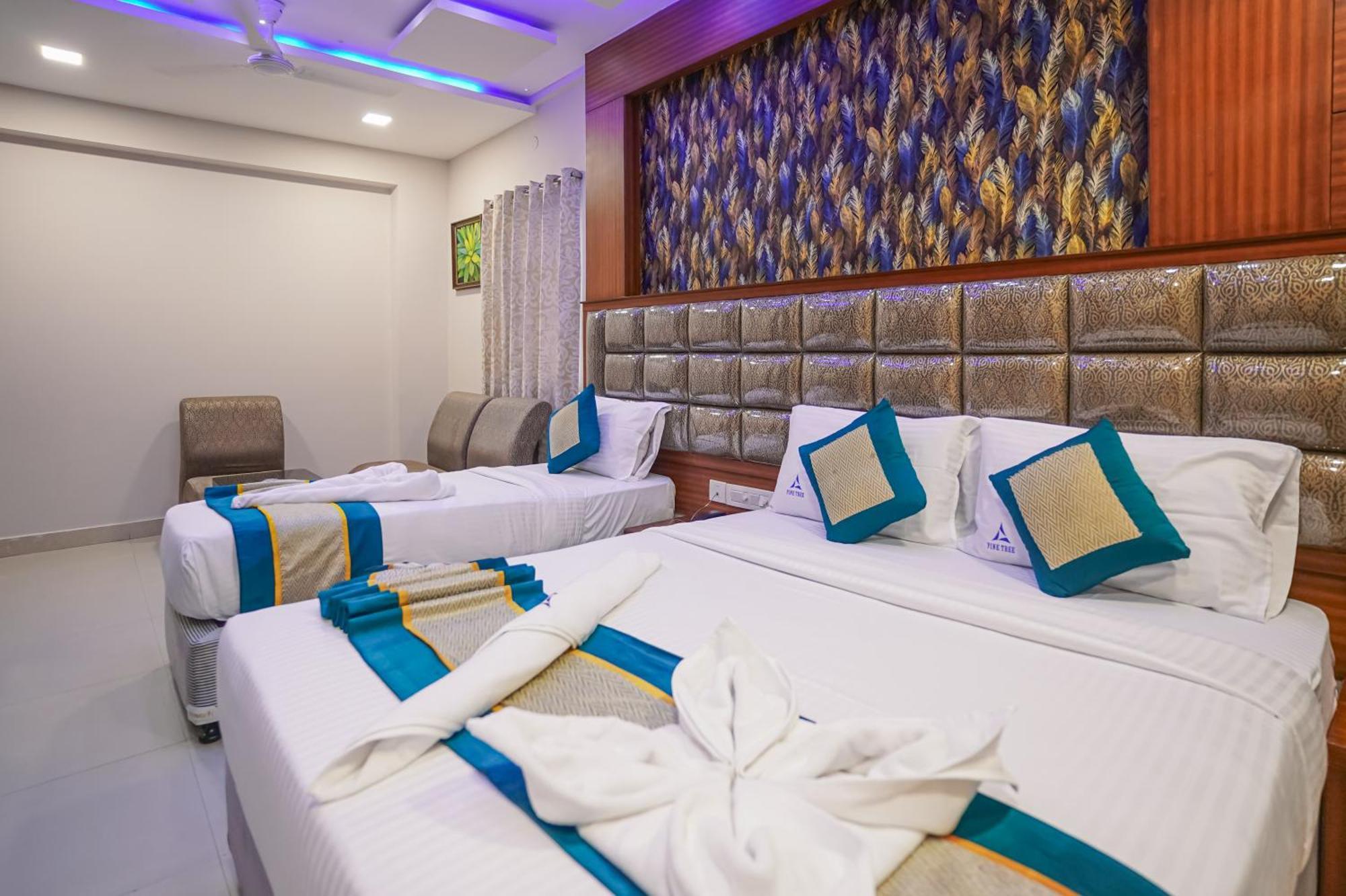 Pine Tree Boutique Hotel Ченнаи Экстерьер фото